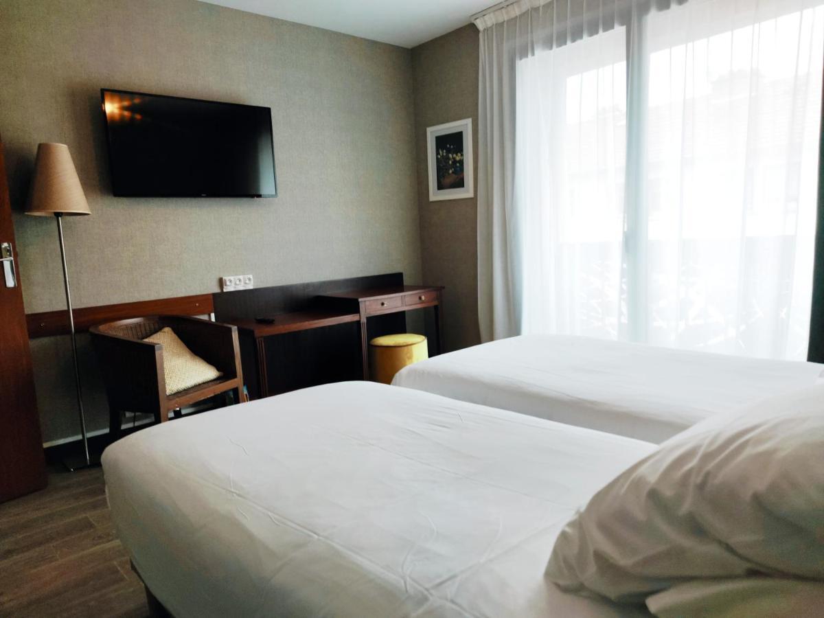 Cit'Hotel L'Etape Saint-Flour  Eksteriør billede