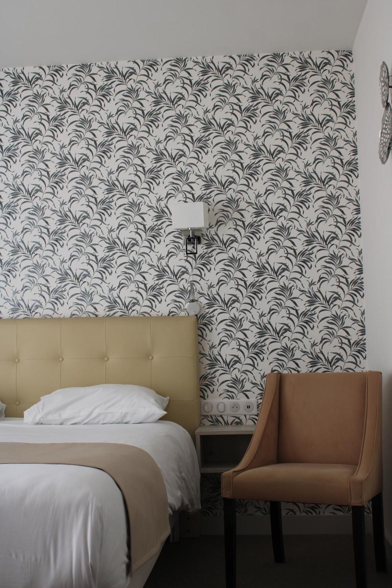 Cit'Hotel L'Etape Saint-Flour  Eksteriør billede