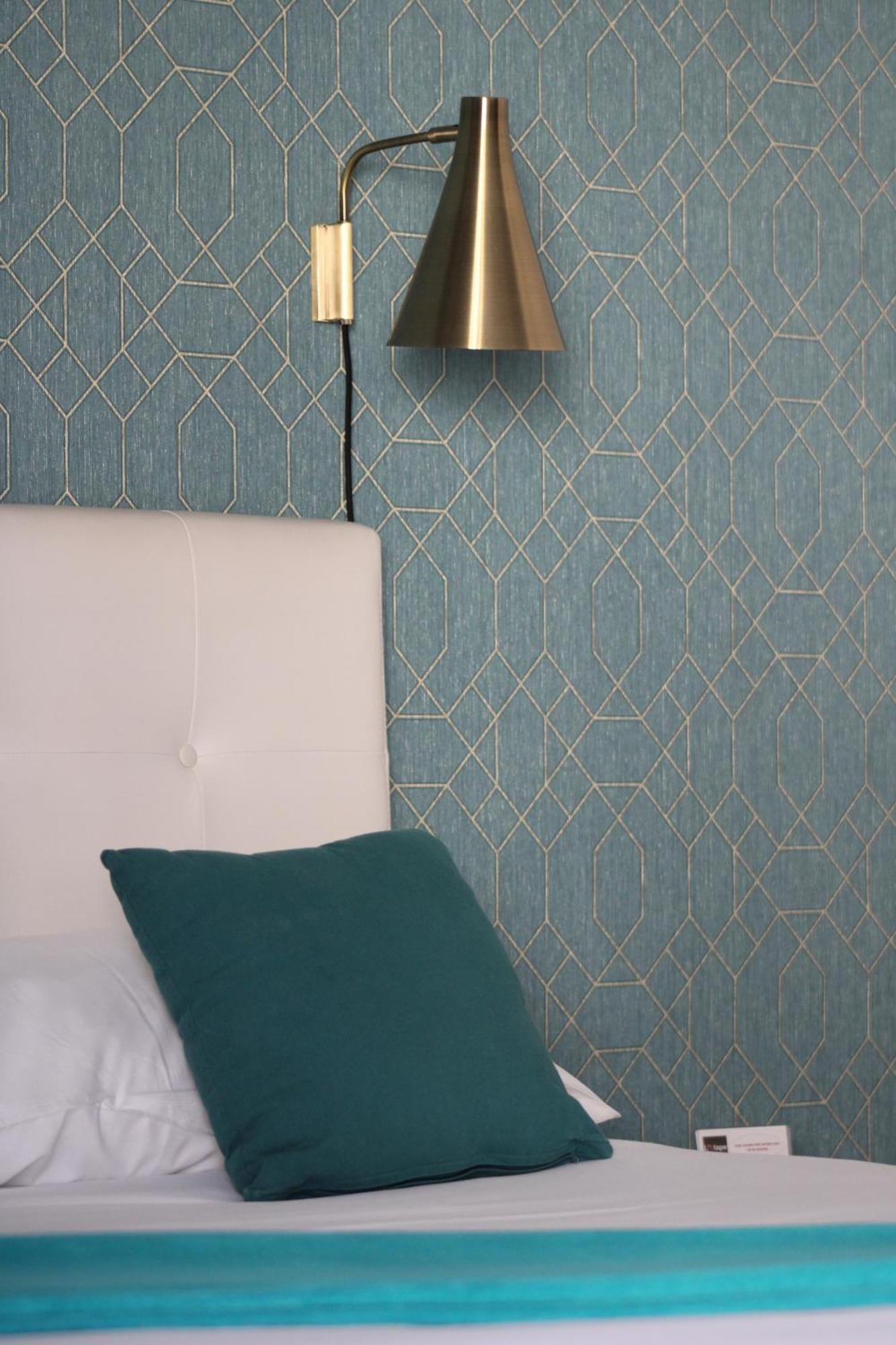 Cit'Hotel L'Etape Saint-Flour  Eksteriør billede